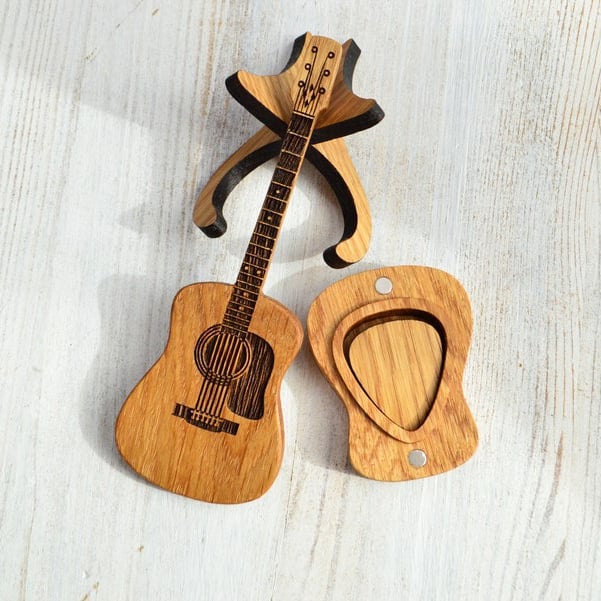 🎁Mini Cute Edition Wooden Guitar Plectrum Case🎸 M2