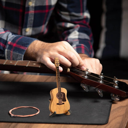 🎁Mini Cute Edition Wooden Guitar Plectrum Case🎸 M1
