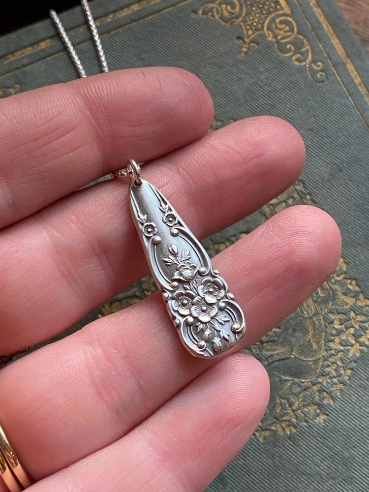 CZTICLE®🔥LAST DAY 60% OFF✨Handmade Sterling Spoon Necklace -Handmade Sterling Spoon Necklace Crafted from Authentic Vintage Silverware