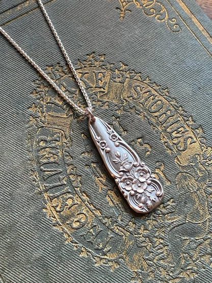 CZTICLE®🔥LAST DAY 60% OFF✨Handmade Sterling Spoon Necklace -Handmade Sterling Spoon Necklace Crafted from Authentic Vintage Silverware